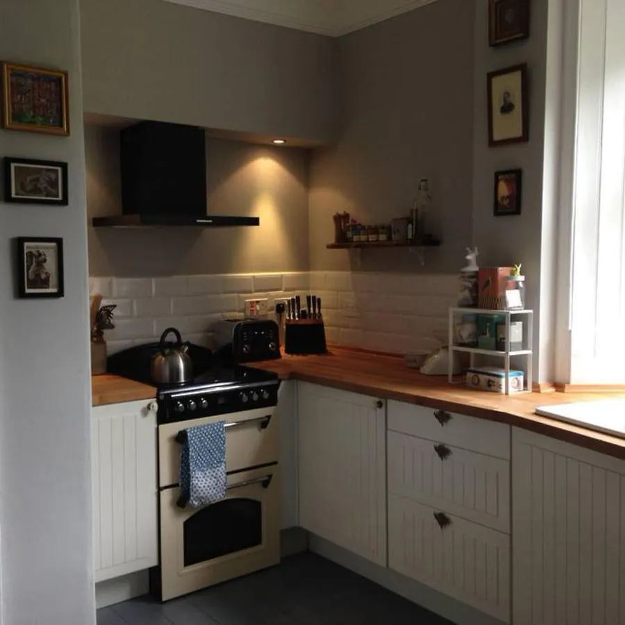 2 Bedroom Flat In Holyrood Park Sleeps 5 Эдинбург Великобритания